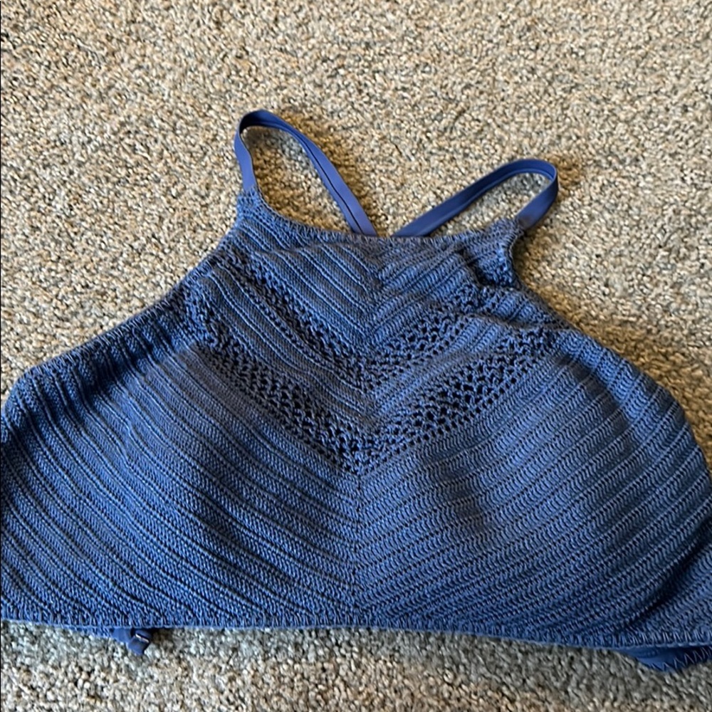 Free shipping: Xhilaration swim suit top